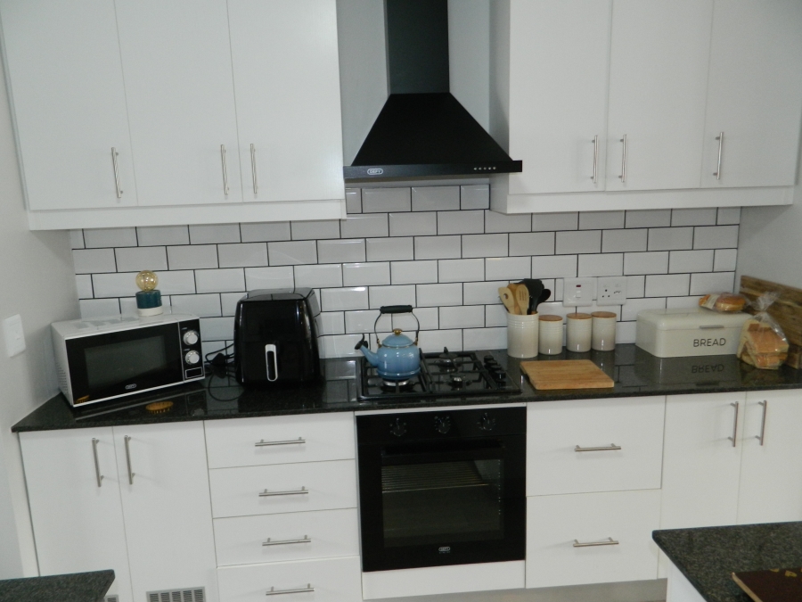 2 Bedroom Property for Sale in Paarl North Western Cape
